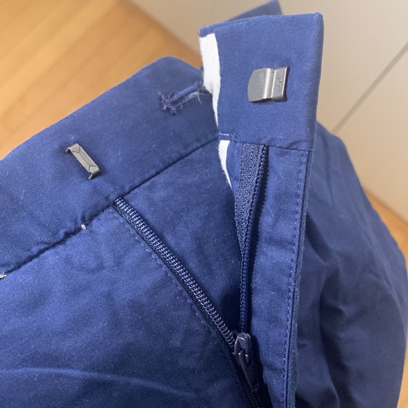 Calvin🏌️‍♂️Klein (32”x30”) - Picture 9 of 16